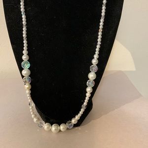 Gorgeous faux pearls and aurora borealis 24”*